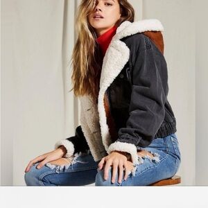 Free people Jean jacket. Worn once. Size extra smalll